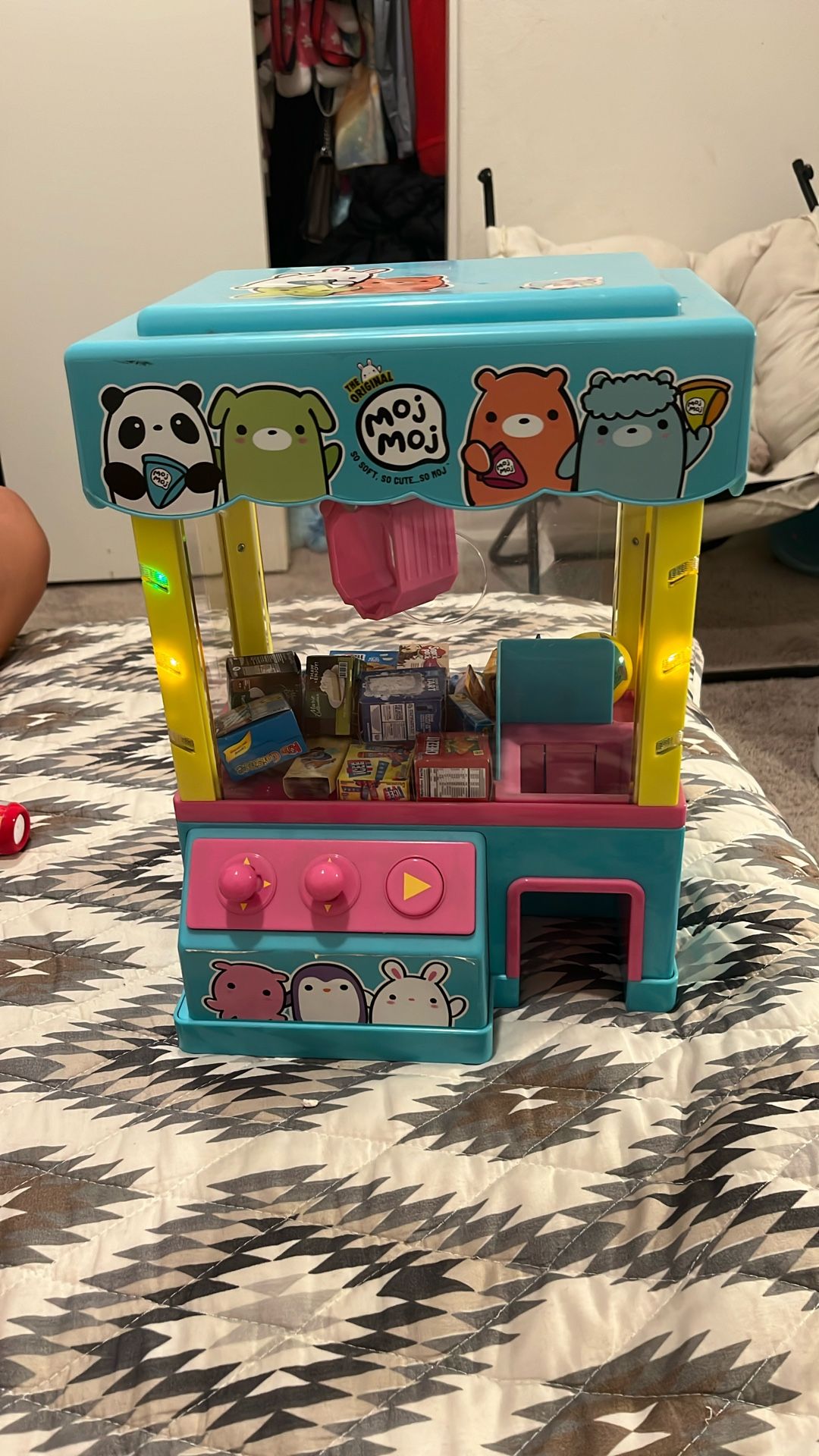 Mojo Mojo Mini Claw Machine