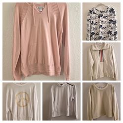 ​Bundle Includes:
​Athleta Pink Knit Hoodie – Soft pastel pink lightweight knit hoodie featuring a front pouch pocket and textured stitch details alon