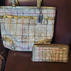 COACH Graffiti TOTE bag & matching Wallet