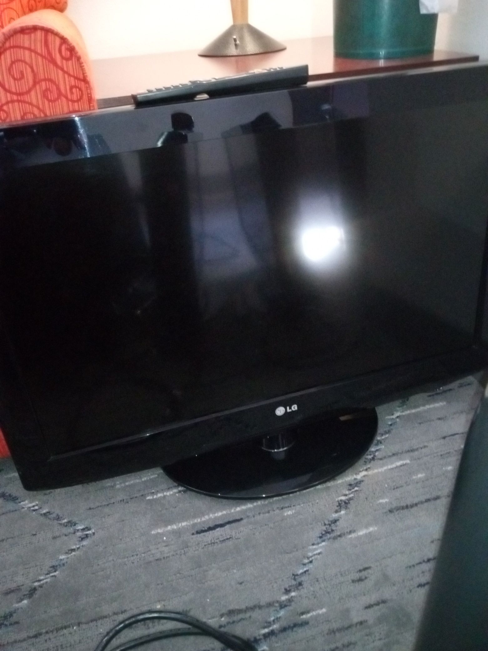 32” LG Flatscreen TV’s