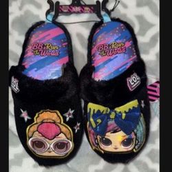  🎁 NWT GIRLS SIZE 13-1 LOL DOLL SURPRISE RUN THE WORLD SLIPPERS SHOES