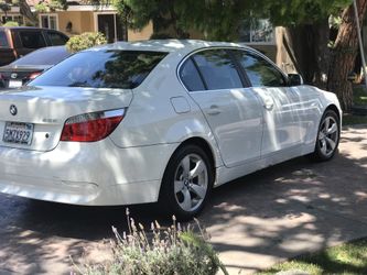 2006 bmw 530i like new inside n out $5,900