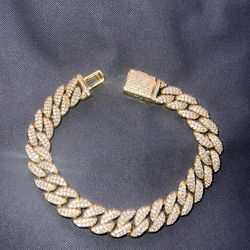8mm Iced Cuban Link Bracelet – Passes Diamond Tester – GRA Certified