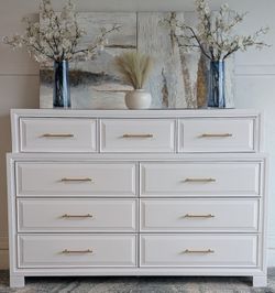 Beautiful Dresser Free Delivery