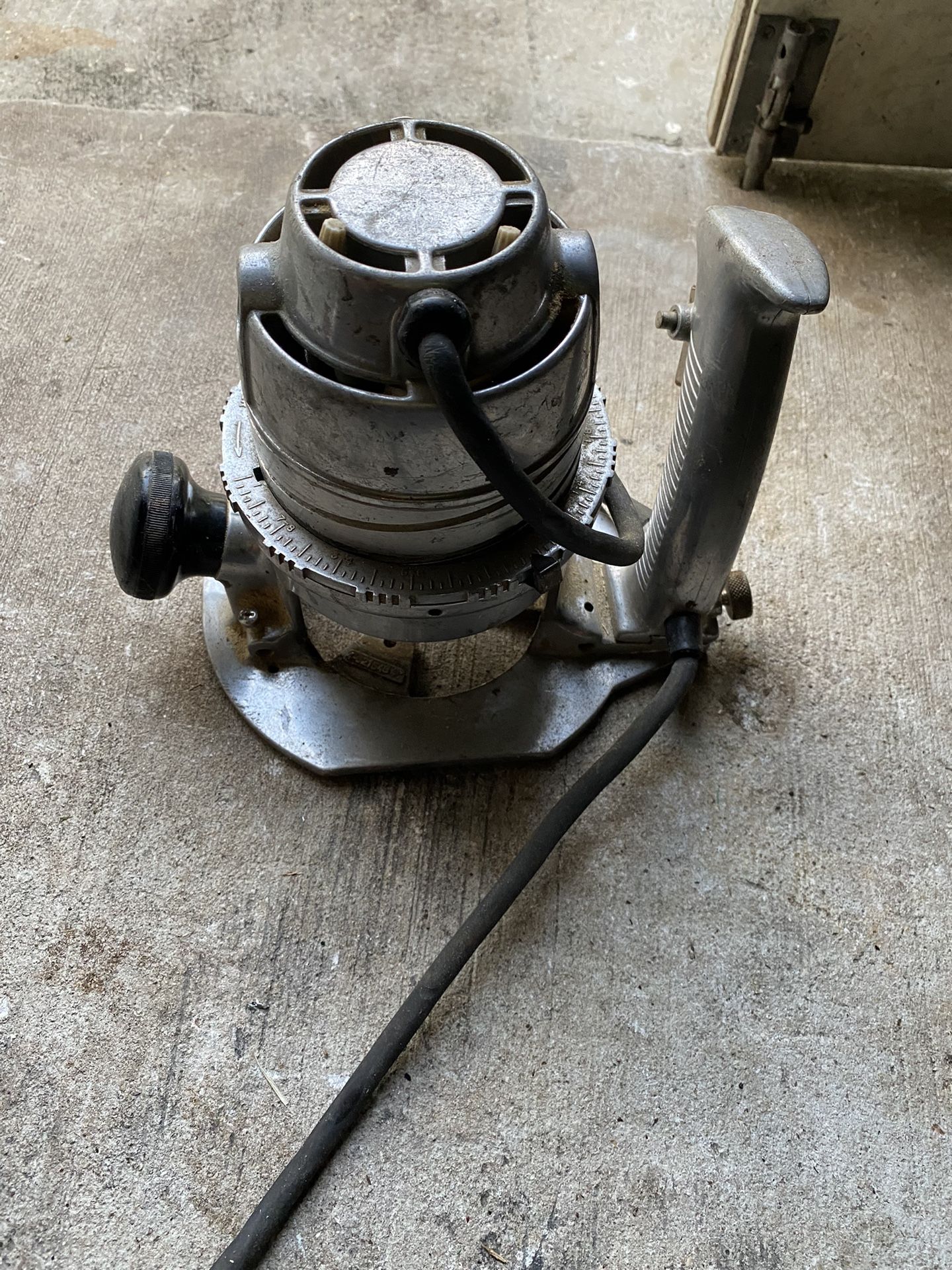 Craftsman (contact info removed)1 Industrial Vintage Router