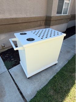 Snack cart /shot cart