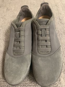 Geox Men's lightweight breathable sneaker