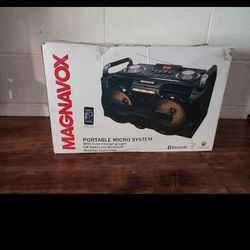 Magnavox Portable Micro system Bluetooth light changing rechargable FM radio