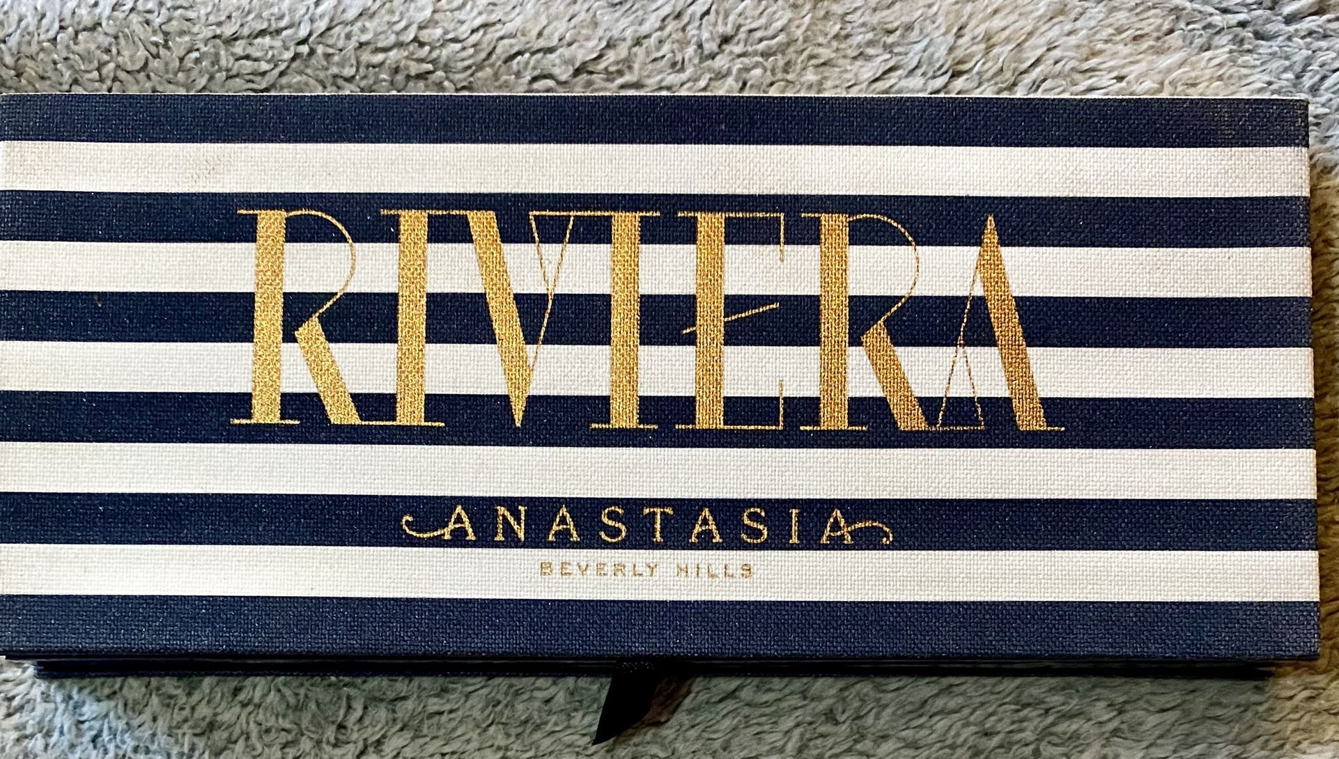 Anastasia Beverly Hills Riviera palate
