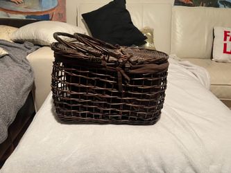 Wicker basket