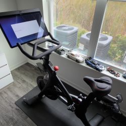 Peloton Bike+