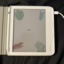 Kobo E Reader With Case And Pencil