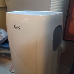 AC Unit Air Conditioner 