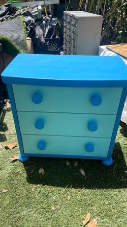 Ikea 28 1/2” high 30” wide 17” deep