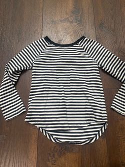 Girls black and white long sleeve shirt size 4t by cat & Jack #2