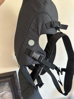 Baby carrier great condition
