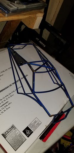 Rc cage