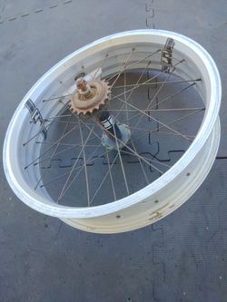 Schwinn chopper rear wheel