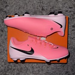Nike Soccer Cleats Phantom GX 2 Club MG