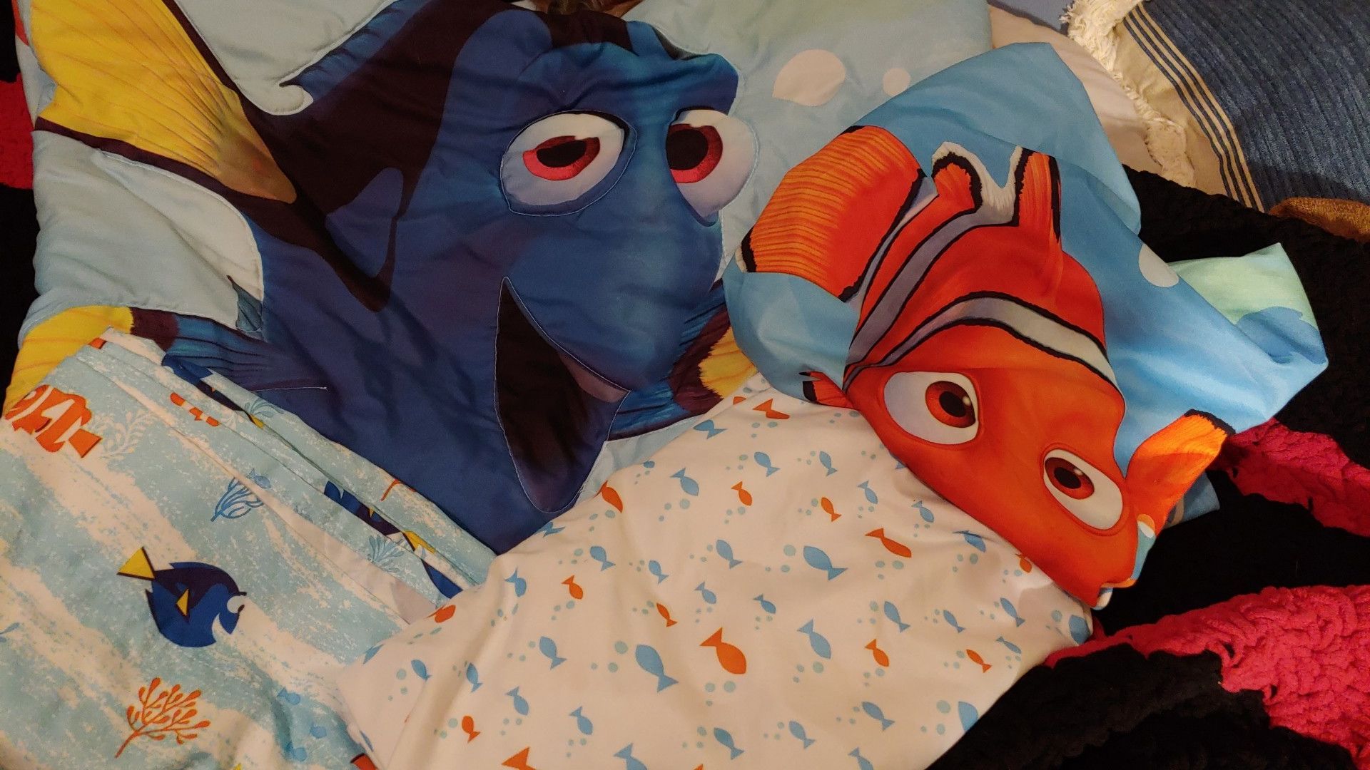 Finding Nemo crib set