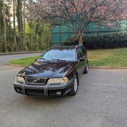 1999 GMC Suburban on offerup