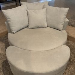 Oversized Upholstered Armchair With Ottoman