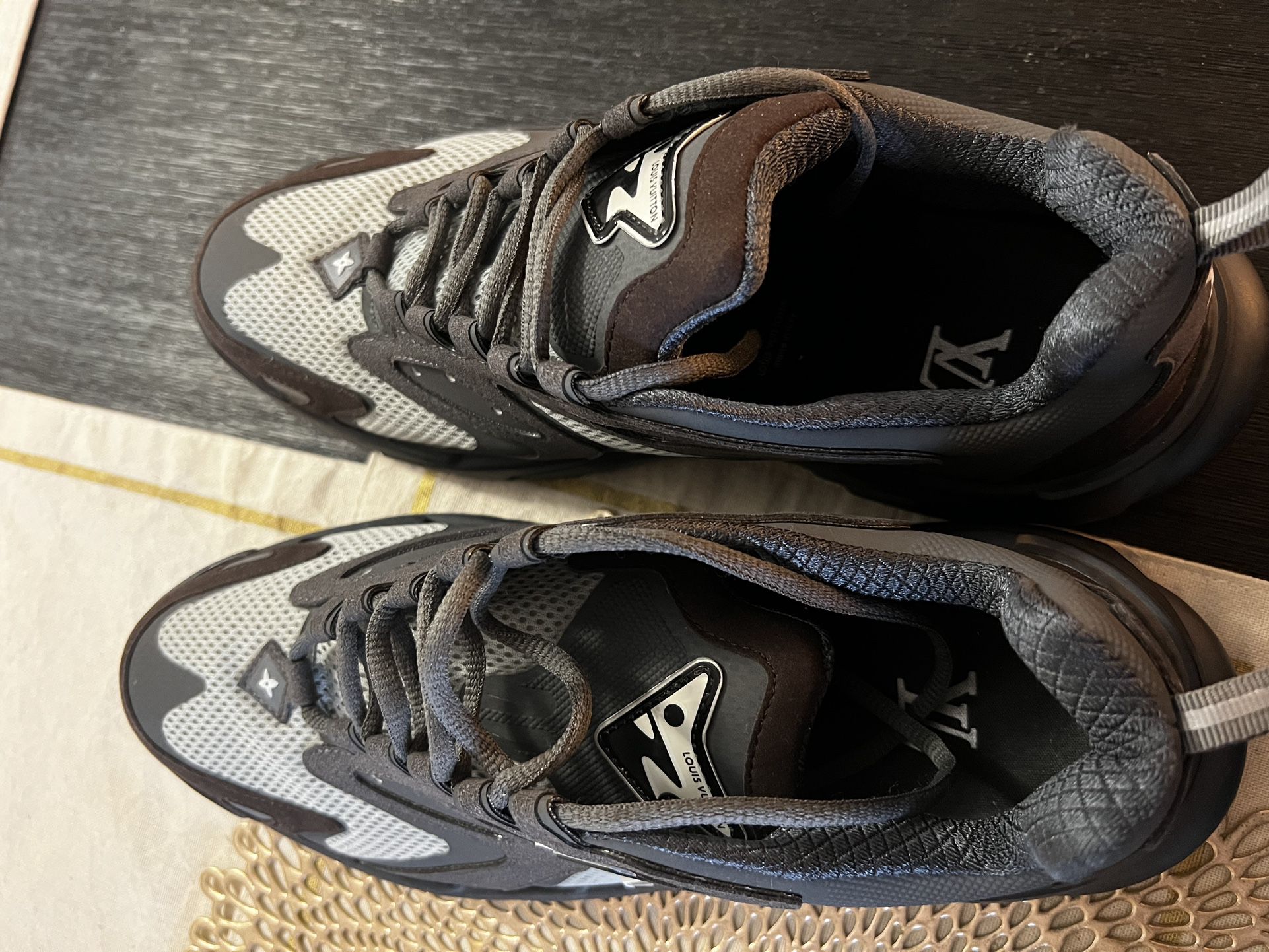 louis vuitton runner On Sale - Authenticated Resale