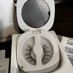 Magnetic Eyelashes