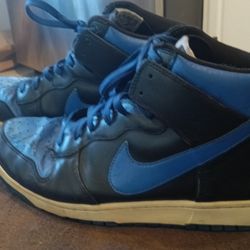 NIKE HIGH TOPS!!