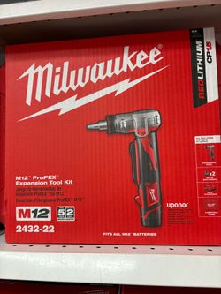 Milwaukee new kit pex expander 12M