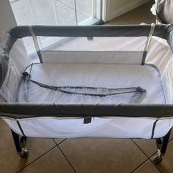 Free Baby Bassinet