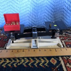 Ohaus Scale With Weights