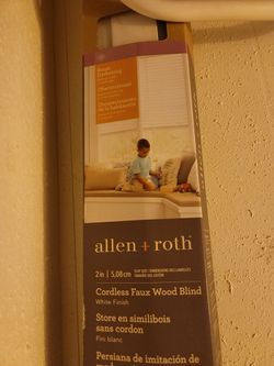 Allen & Roth Cordless Fauxwood 2inch Blinds 48x58 Inch