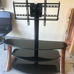 Glass TV Stand With Mount 