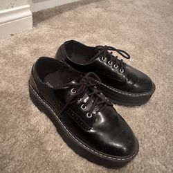 black platform dress shoes 