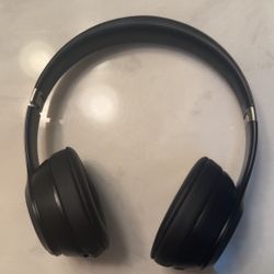 Beats Solo 4