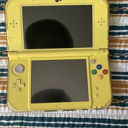 New Nintendo 3DS Pikachu Edition 