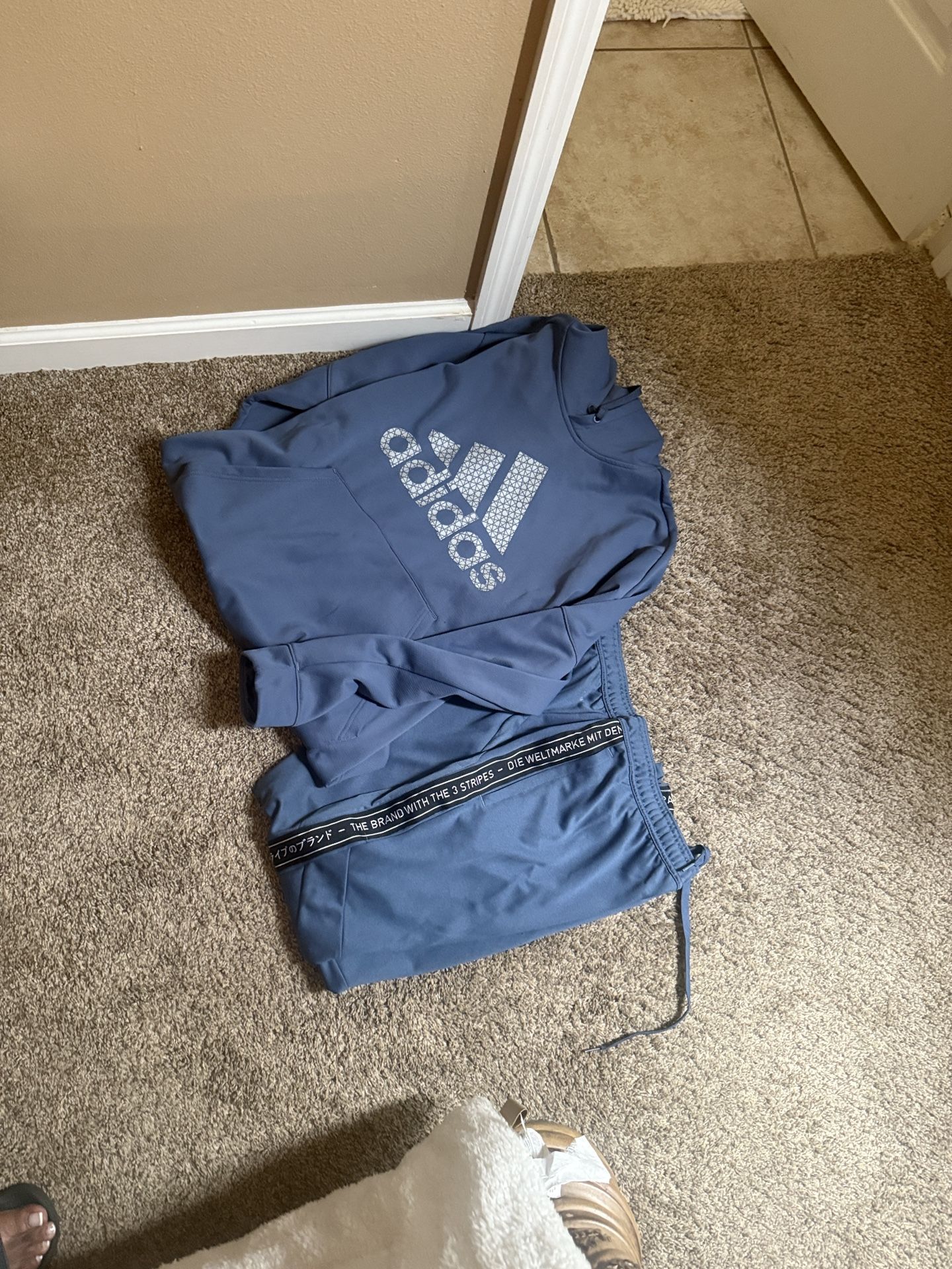 Adidas 2 Piece Set