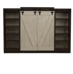 Country style Entertainment Center