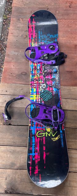 Women’s snowboard