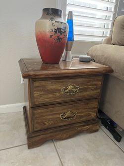 Side / End Table
