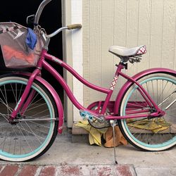 Huffy Cranbrook Pink Cruiser Bike