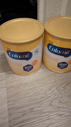 2 Cans of Enfamil Infant Formula expire October 2026 🏈