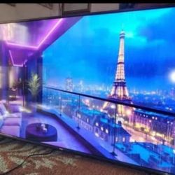 55" TCL roku smart tv 4k great condition like new.  Great quality pic no scratch come with remote