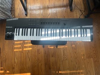 Native Instruments Komplete Kontrol A61