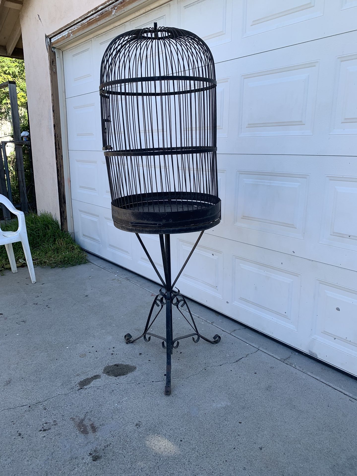 Metal Bird Cage