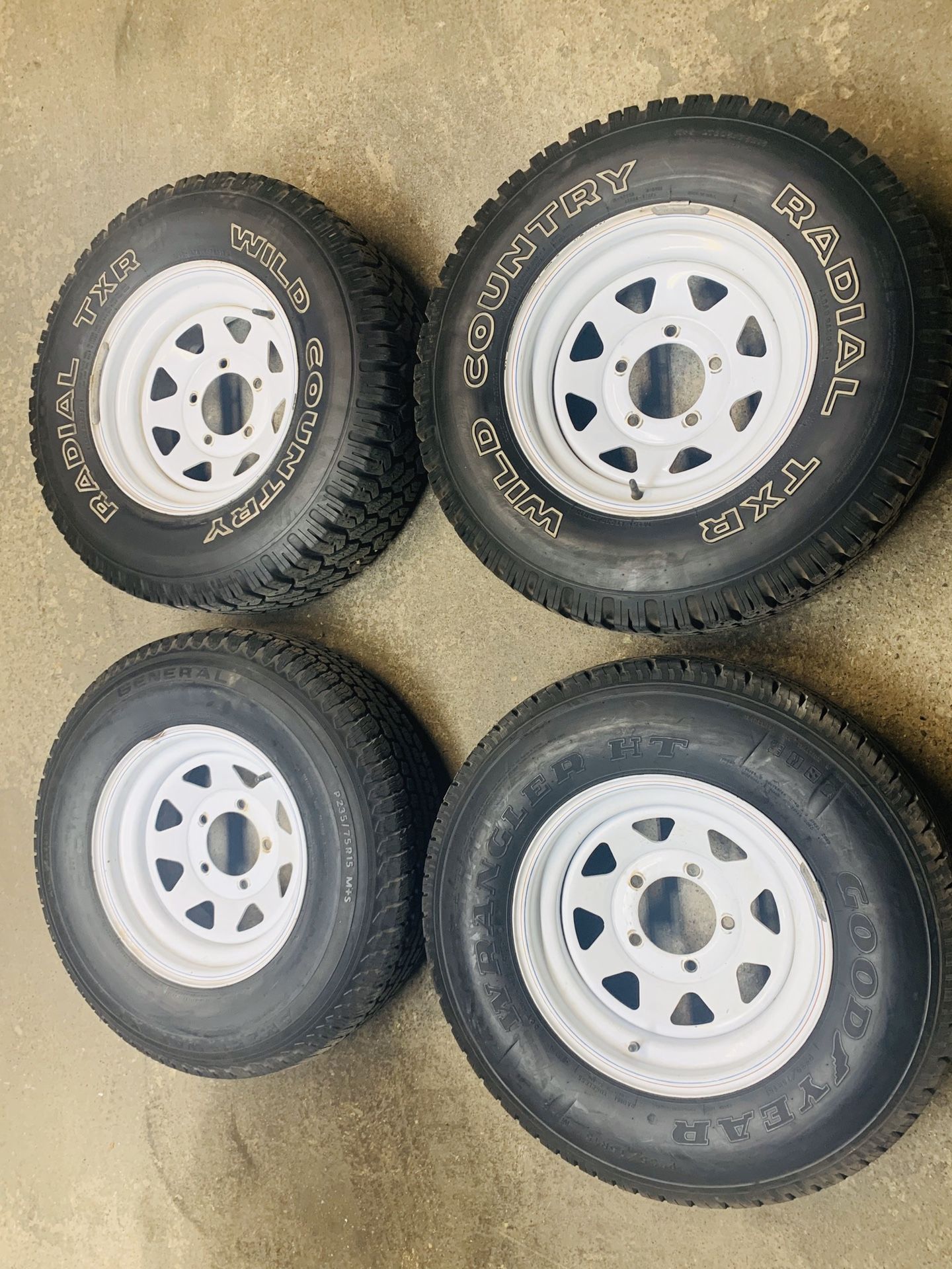 Wagon wheels 5x5.5 ford Dodge Ram for Sale in Skokie, IL - OfferUp