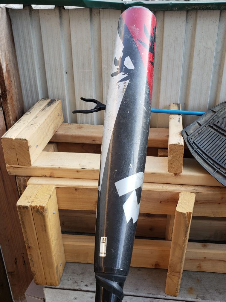 Demarini Voodo insane BBCOR Very Good condition
