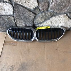 BMW GRILL