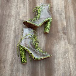 Heels Size 6